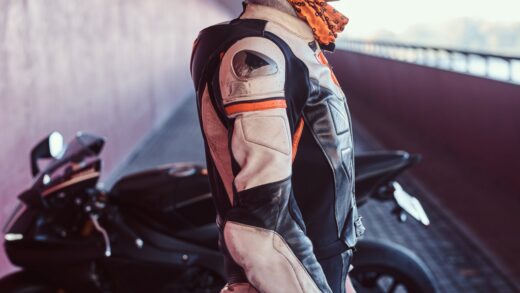 Ubrania motocyklowe – jak połączyć bezpieczeństwo z wygodą?